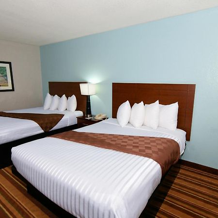 Rock Island Inn & Suites Marshalltown Kültér fotó
