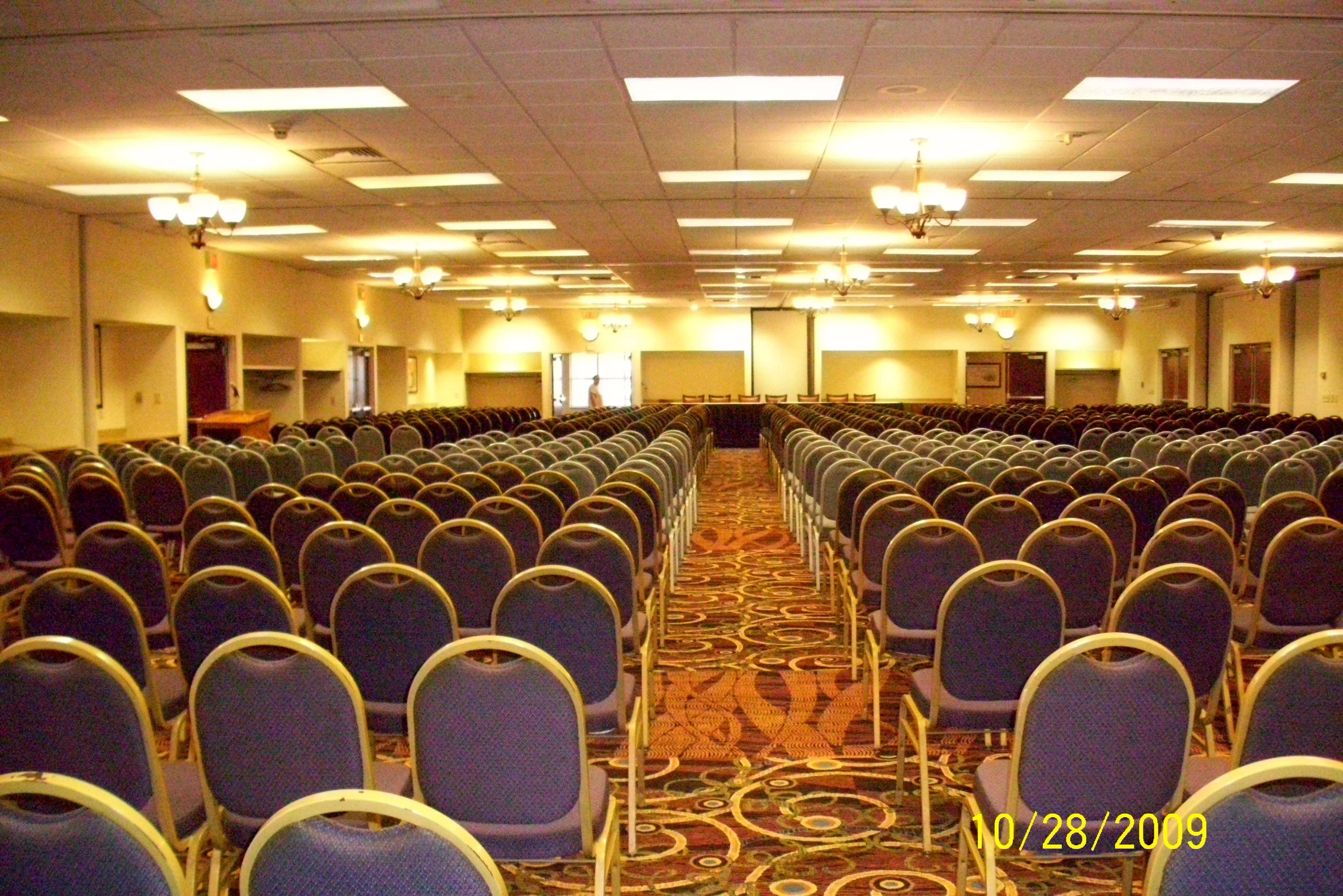 Rock Island Inn & Suites Marshalltown Üzleti fotó