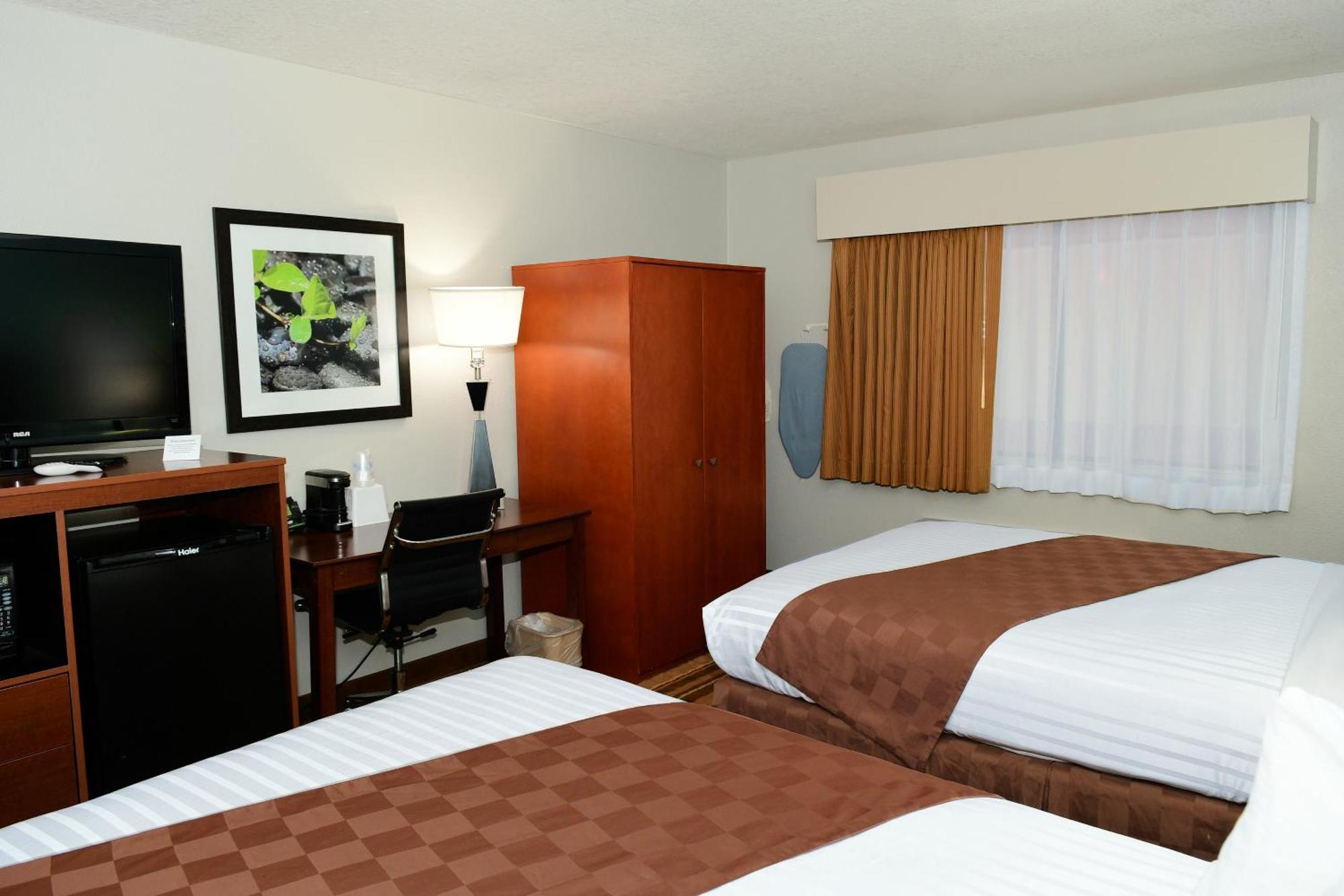 Rock Island Inn & Suites Marshalltown Kültér fotó